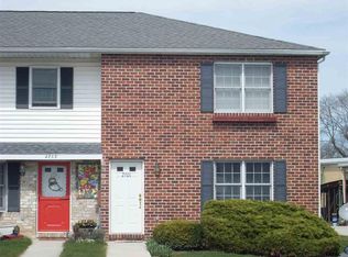 2701 Meadow Dr, Gettysburg, PA 17325