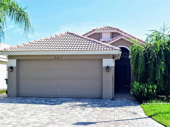 901 Glen Abbey Cir