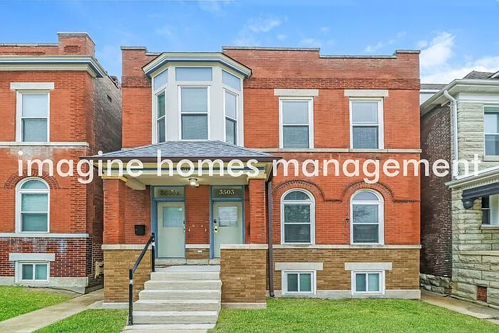 3 bed, 1.0 bath, 1170 sqft, $1,600 — Photo 1