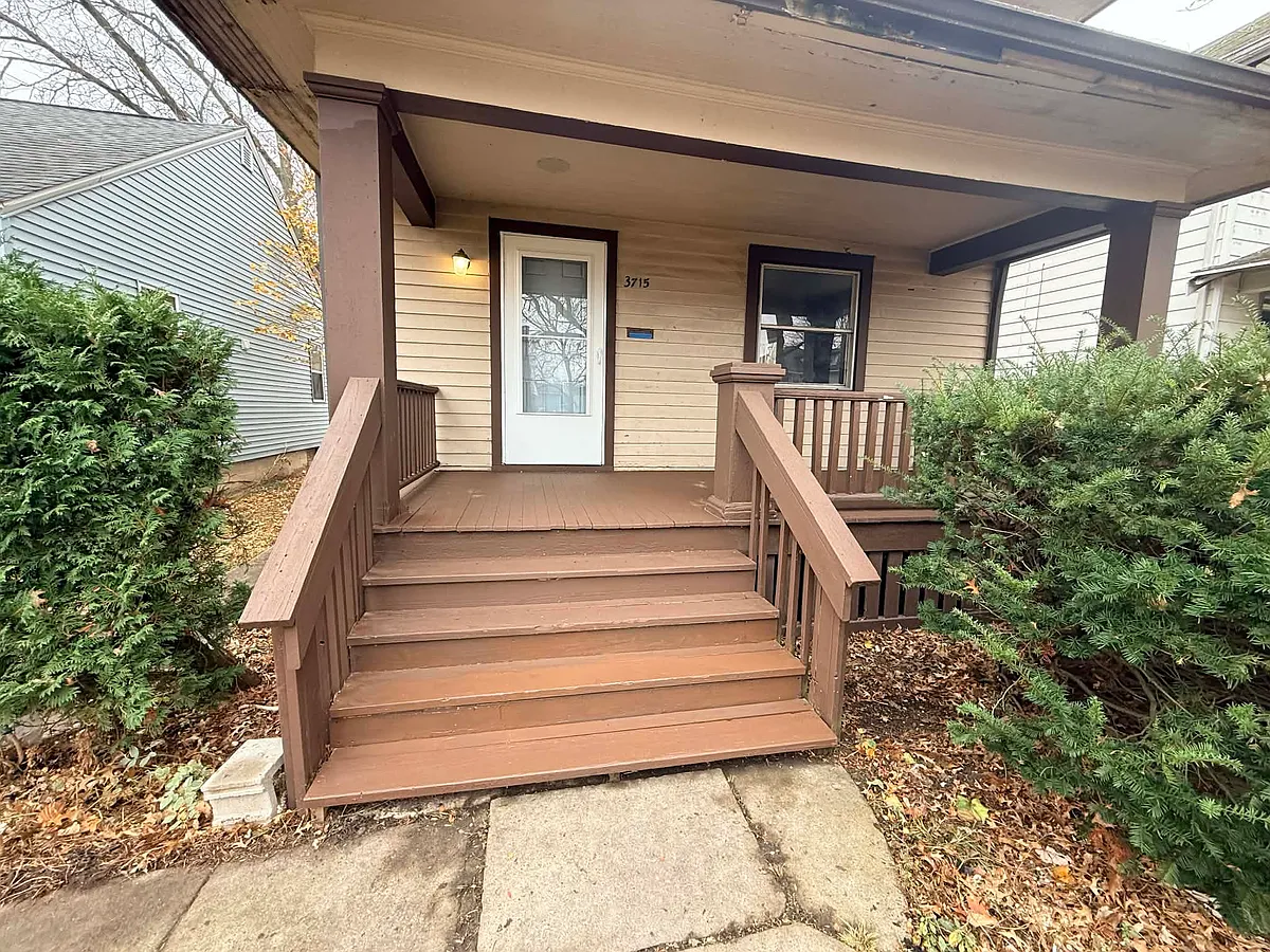 Building Photo - 3715 Bowser Ave
