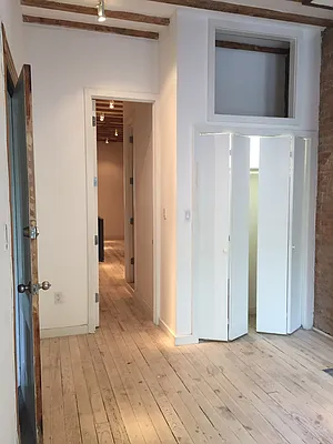 Rented by Zone Corp | media 26