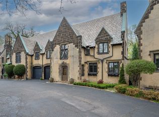 12419 Fairhill Rd, Cleveland, OH 44120