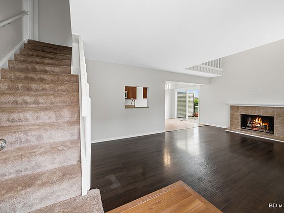 3rd image of 15641 Erin Ln
