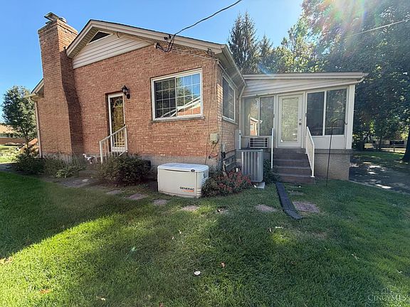 4th image of 7123 Greenfringe Ln