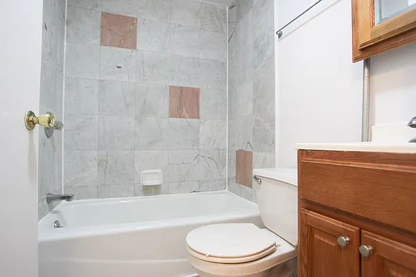 Rented by Metropolitan Property Group | media 5