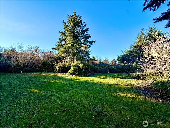 4th image of 179 Calawah Street SW