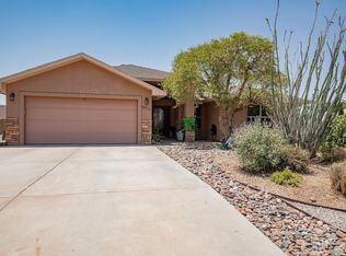 2074 Calle De Oro, Alamogordo, NM 88310