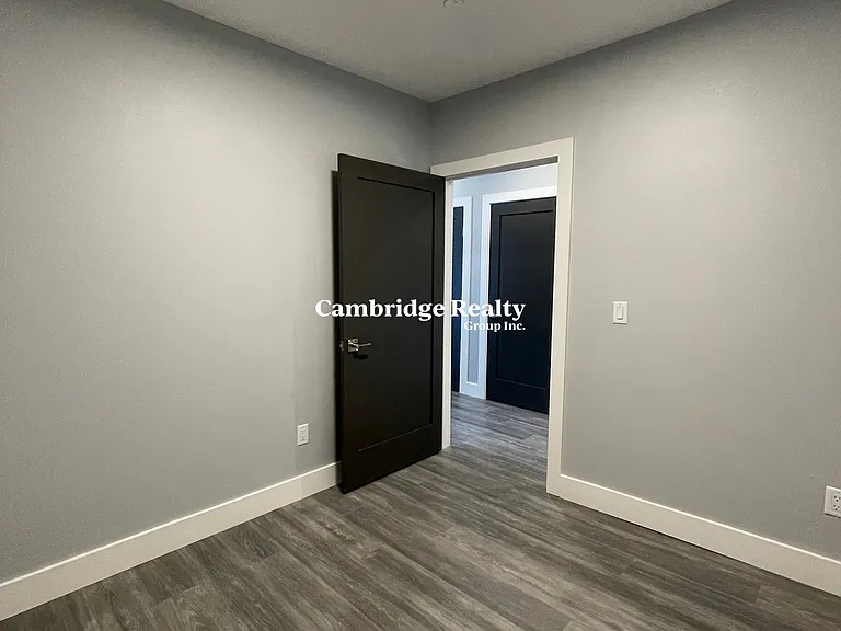 365 Western Ave #409T — Photo 5