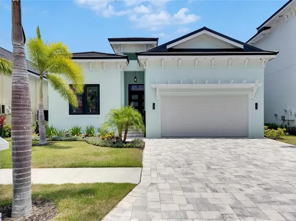 6534 Simone Shores Cir, Apollo Beach, FL 33572