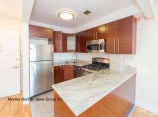 3002 30th St APT 303, Astoria, NY 11102