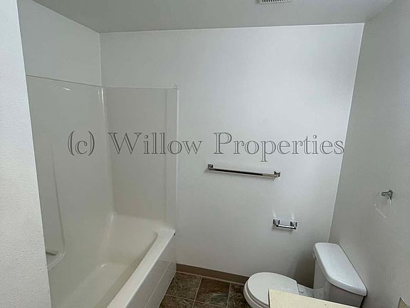4th image of 6510 Steilacoom Blvd SW