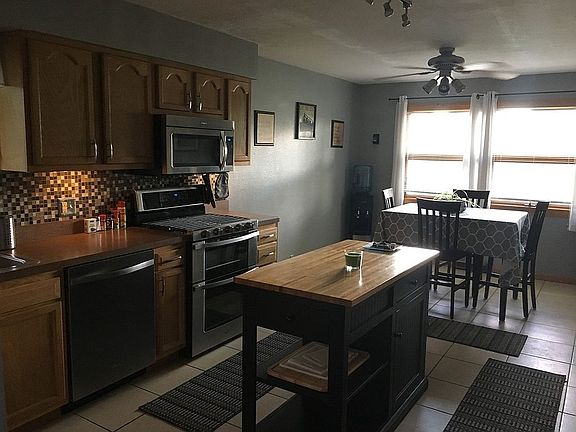 4th image of 1205 N Ironwood Dr