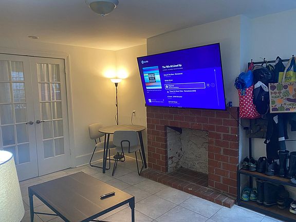 Living room/dining room.