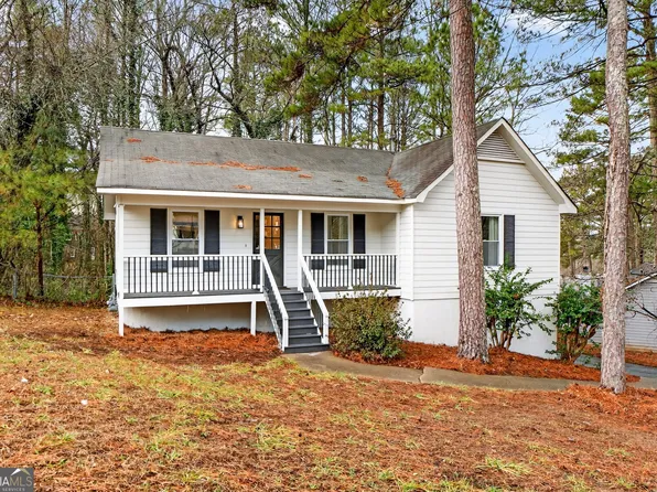 7281 Fernwood Dr, Riverdale, GA 30296