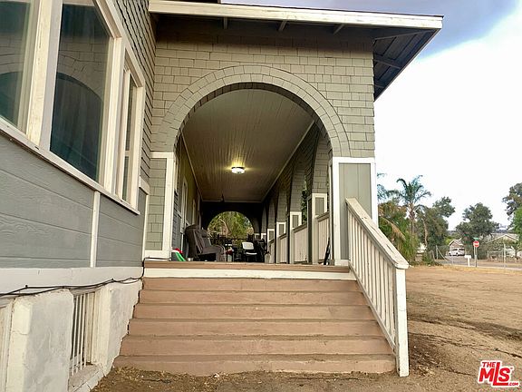 4th image of 29730 Merrell Ave