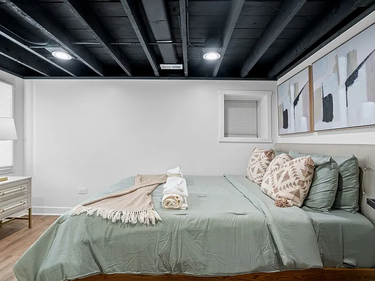 919 Hannah Ave — Photo 16