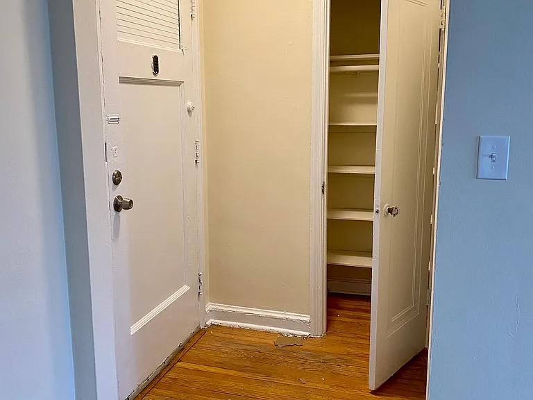1334 Fort Stevens Dr NW — Photo 15