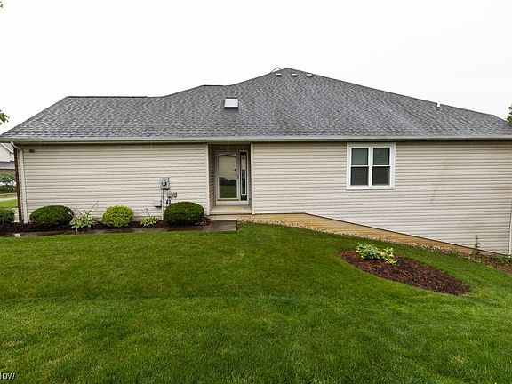 2nd image of 1450 Spyglass Hill Dr
