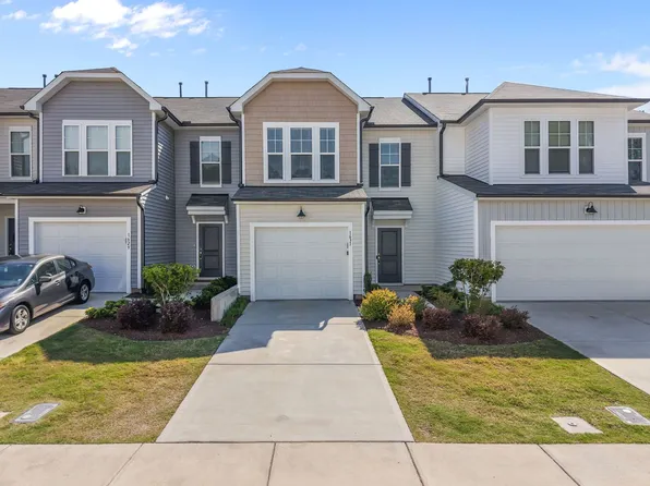 1631 Glacier Dr, Durham, NC 27713