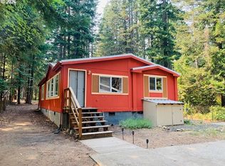 8520 Clear Creek Rd, Hood River, OR 97041