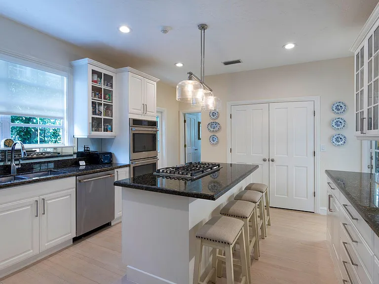 4210 Washington Rd — Photo 7