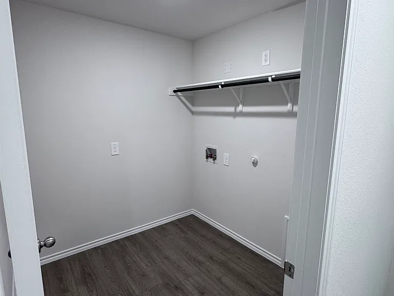 4113 Limestone Bluff Dr — Photo 12