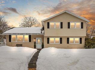 20 Walker Rd, Beverly, MA 01915