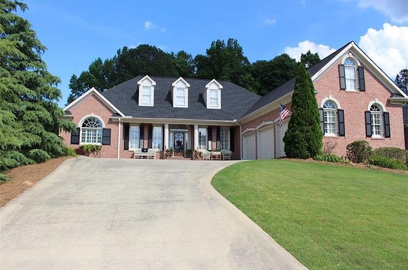 1st image of 4017 Hickory Fairway Dr