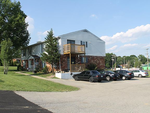 4th image of 9703 Lamborne Blvd APT B