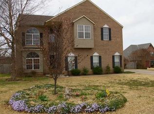 2035 N Buckley Dr, Fayetteville, AR 72701