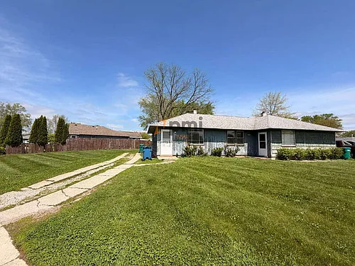 2913 Oakdale Ave Photo 1