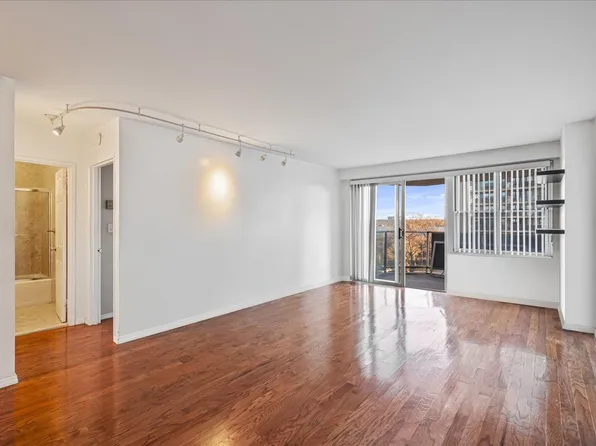 17-85 215th Street image 5 of 47