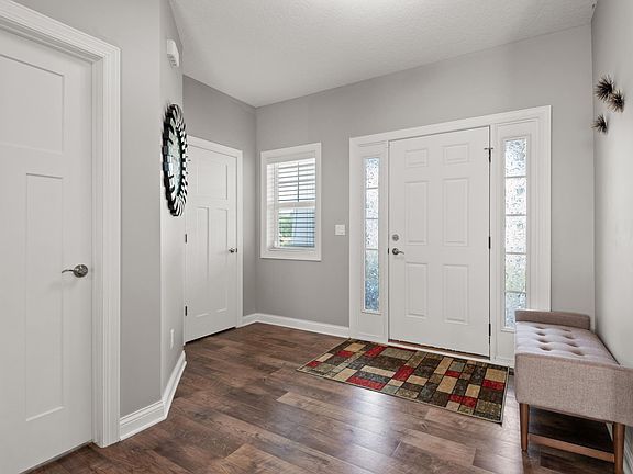 4th image of 9052 River Rock Dr N