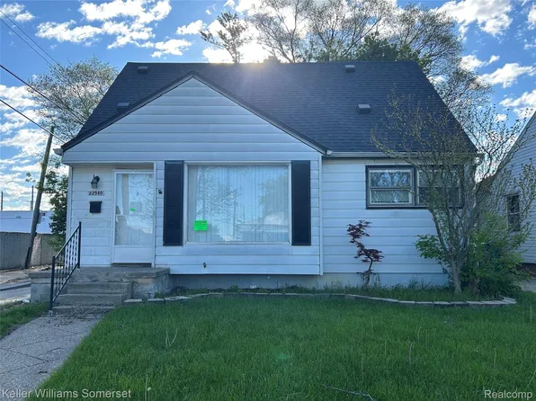 22540 Normandy Ave, Eastpointe, MI 48021