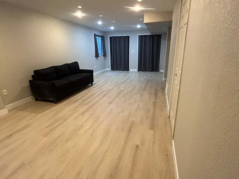 1325 N Ford St — Photo 51