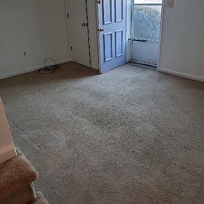 4th image of 1347 Fairmont Dr