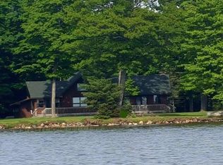 N1225 Sugar Bush Rd, Phelps, WI 54554