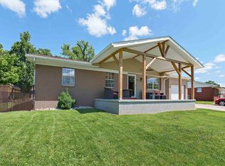 957 Newman Dr, Worthington, KY 41183