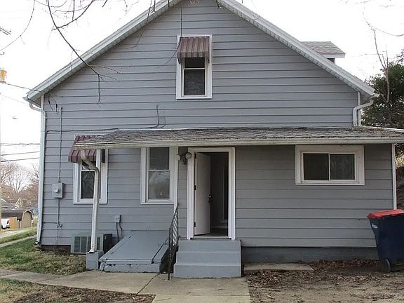 2nd image of 742 Young St