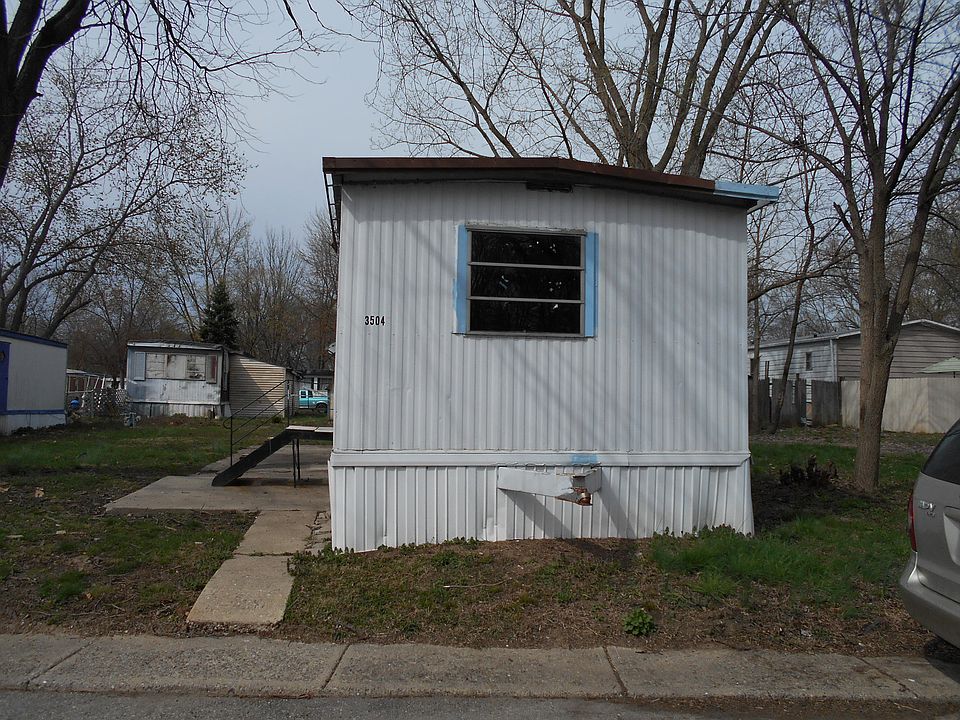 1st image of 3504 Horse Dr
