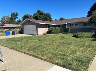 8613 Midfield Way, Sacramento, CA 95826