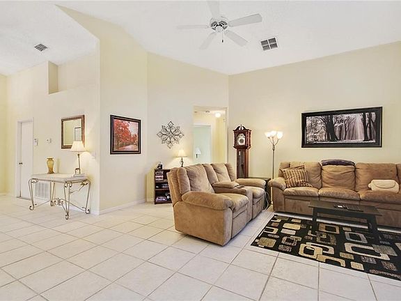 4th image of 2900 Moorcroft Ct
