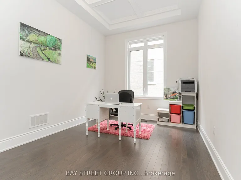 67 Nave St — Photo 7