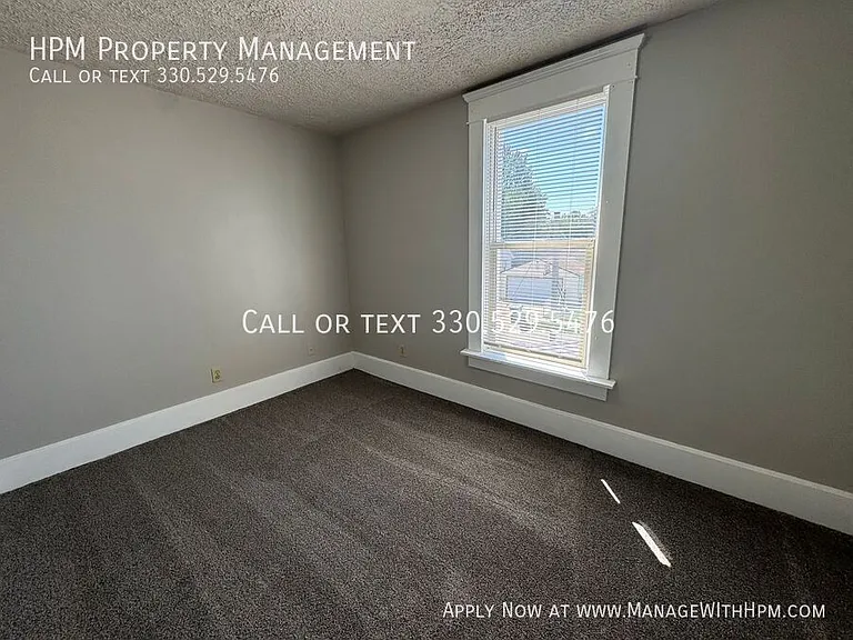 2325 Clyde Pl SW — Photo 14