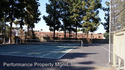 4th image of 2909 E Huntington Blvd #135