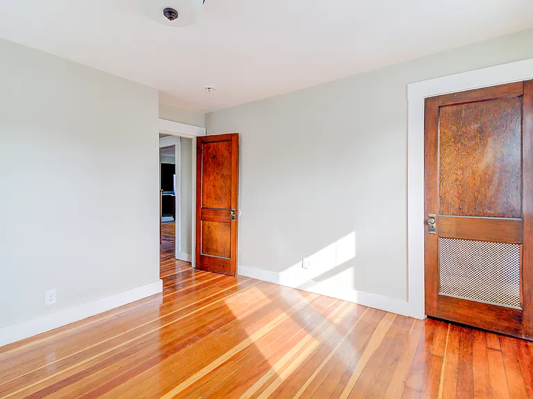 131 Washington Ave #3 — Photo 14