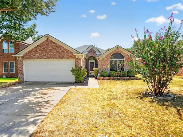 306 Branch Bnd, Euless, TX 76039
