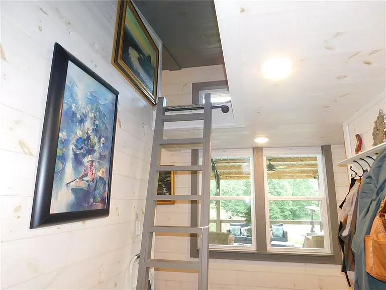 19 Pierces Pond Rd — Photo 2