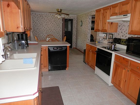 4th image of W8644 Adams Beach Dr