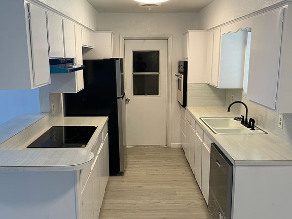 2nd image of 4153 Montego Dr
